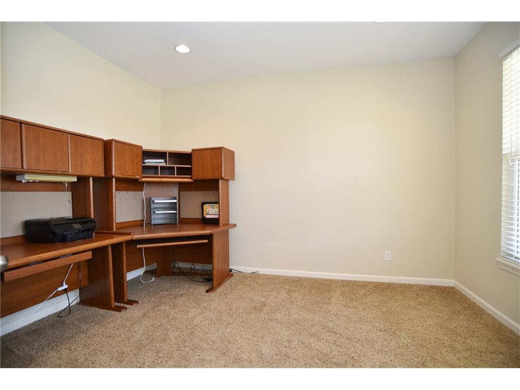 3222 Cherokee Circle, Bargersville, IN 46106