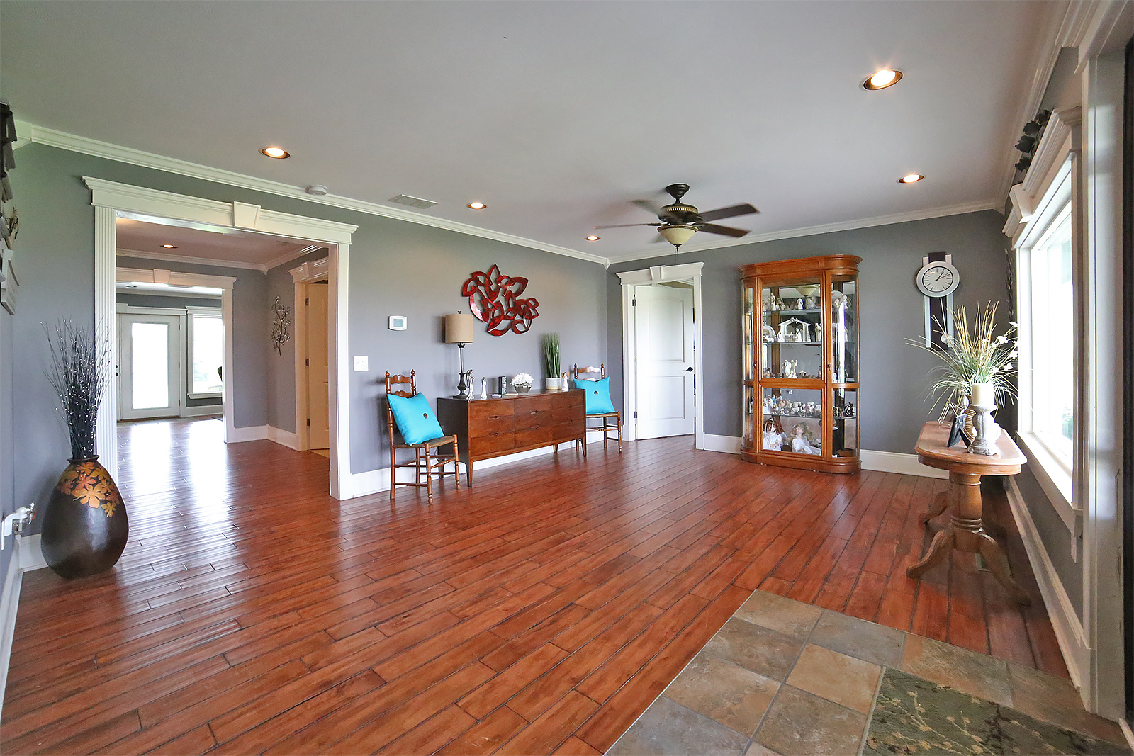 2933 E 900 N, Edinburgh, IN 46124