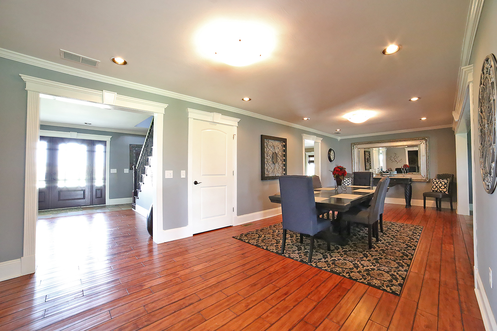 2933 E 900 N, Edinburgh, IN 46124