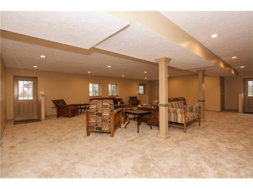 5680 West 200 N, Greenfield, IN 46140