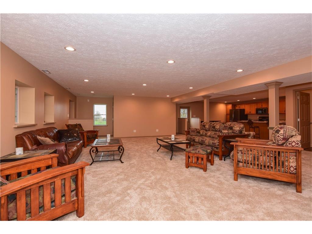 5680 West 200 N, Greenfield, IN 46140