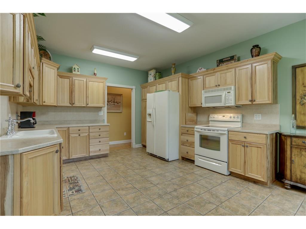 270 Lawnwood Drive, Greenwood, IN 46142