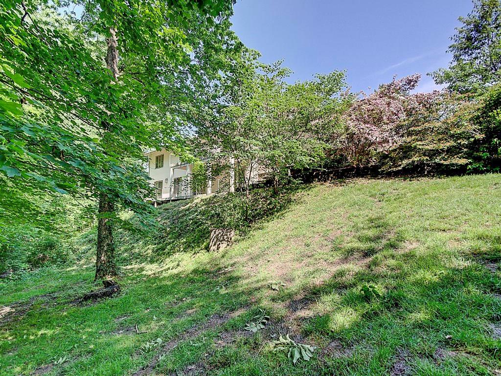991 Briarwood Drive, Greenwood, IN 46142
