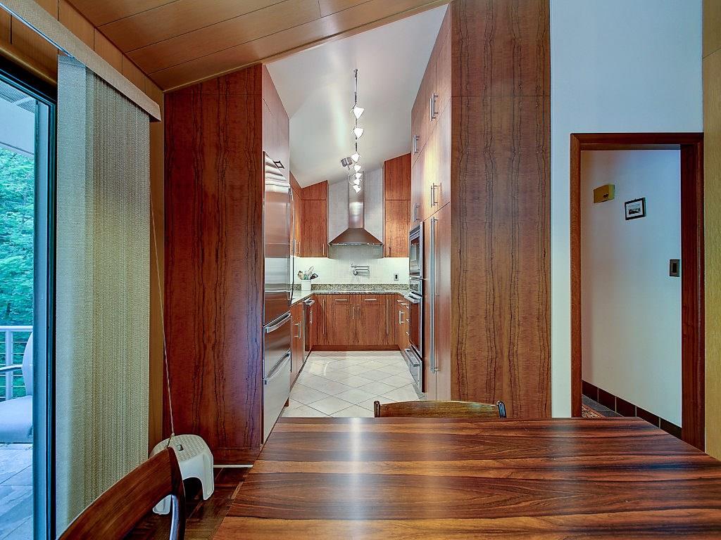 991 Briarwood Drive, Greenwood, IN 46142