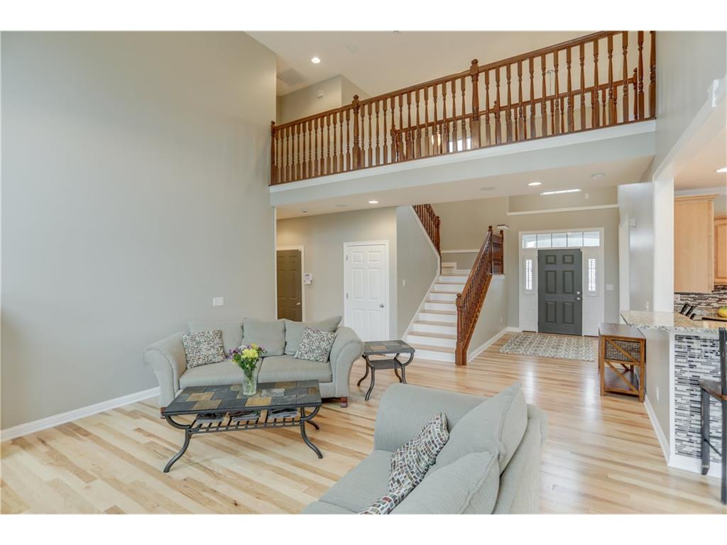 3532 STREAMSIDE Drive, Greenwood, IN 46143