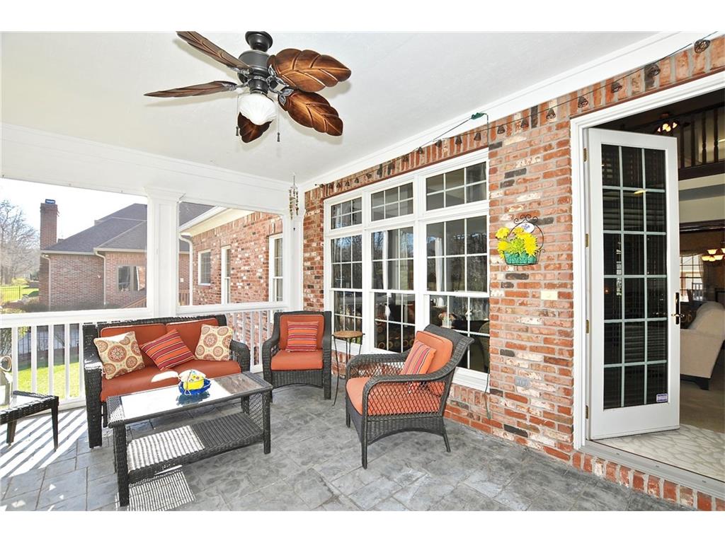 4162 East Sagewood Court, Greenwood, IN 46143