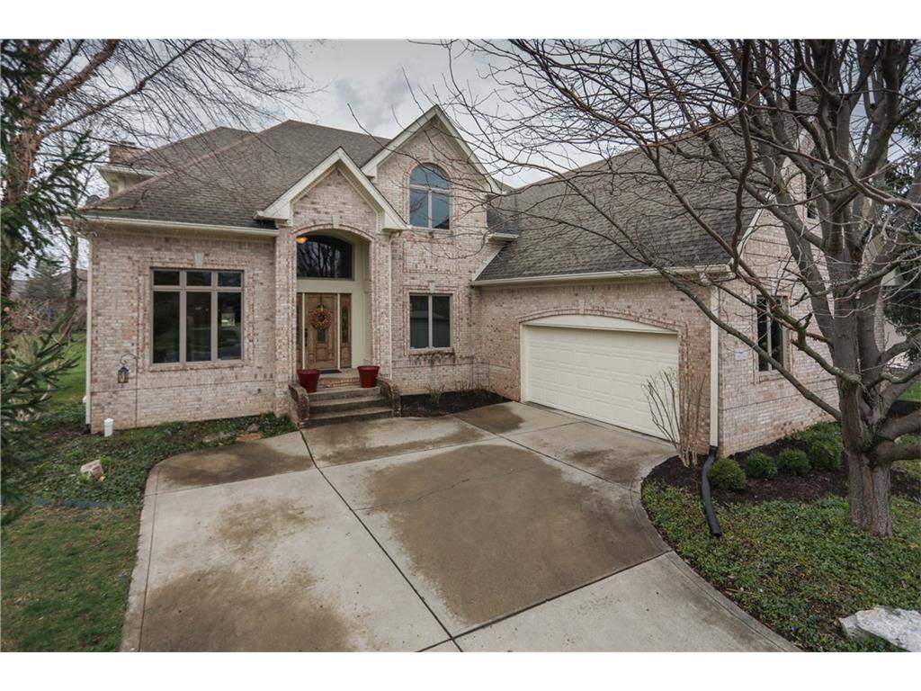 2362 ARDEN Place, Greenwood, IN 46143