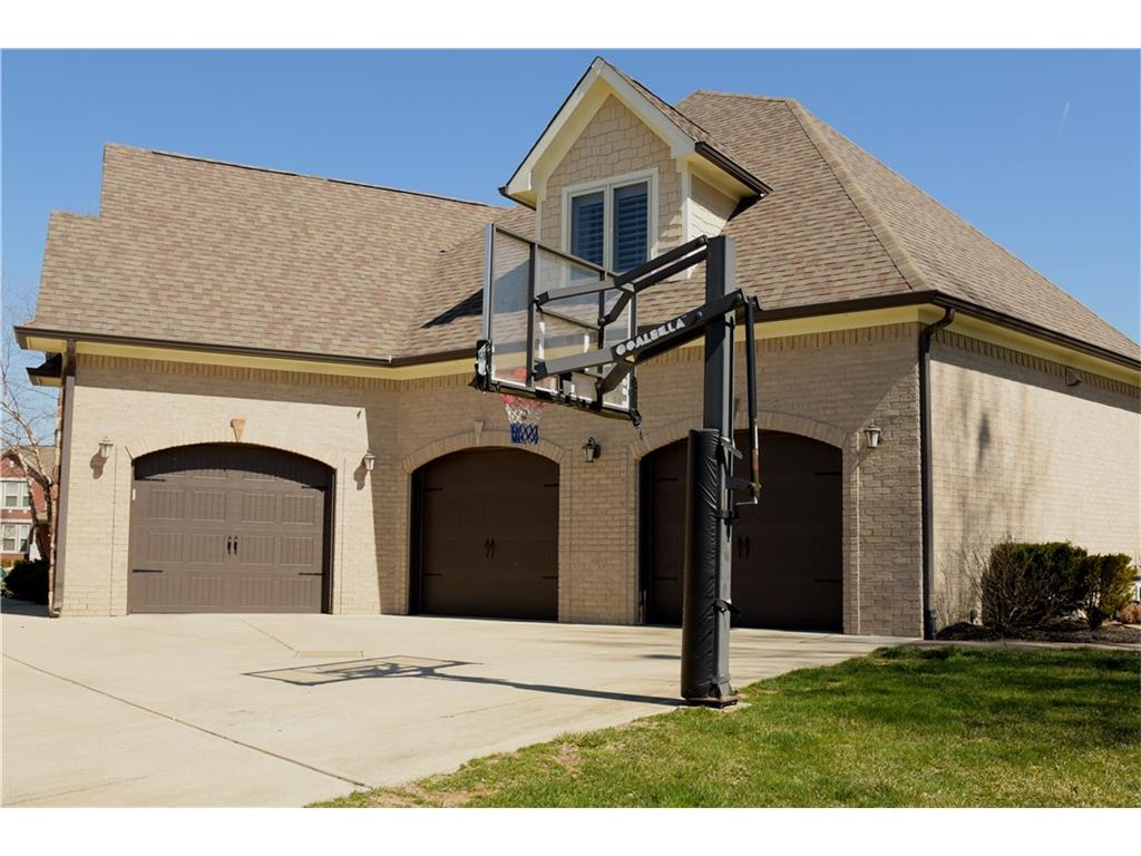 1516 Trevor Court, Greenwood, IN 46143