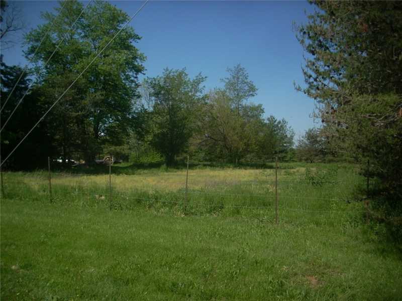 1204 North Graham Road, Greenwood, IN 46143
