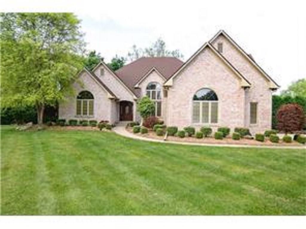 1271 West Stone Ridge Court, Greenwood, IN 46143