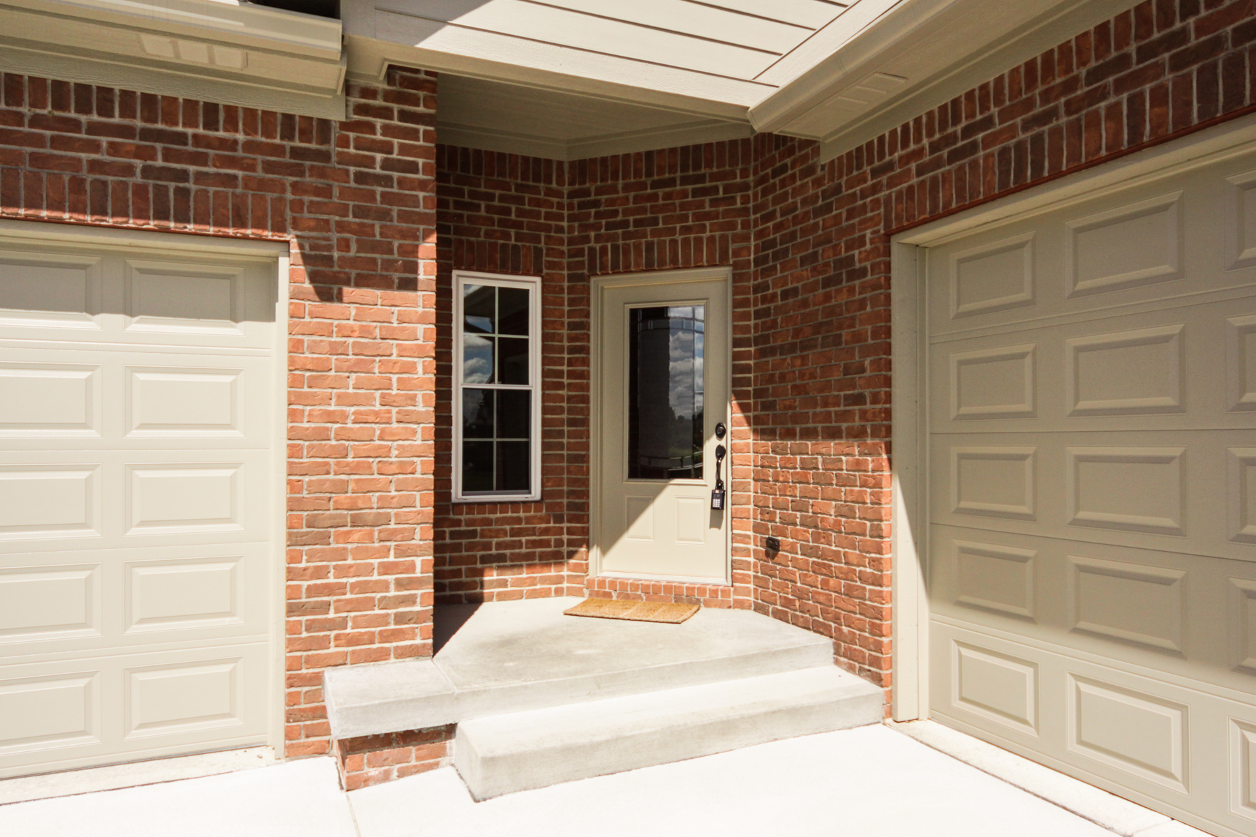 4616 Lexington Row, Greenwood, IN 46143
