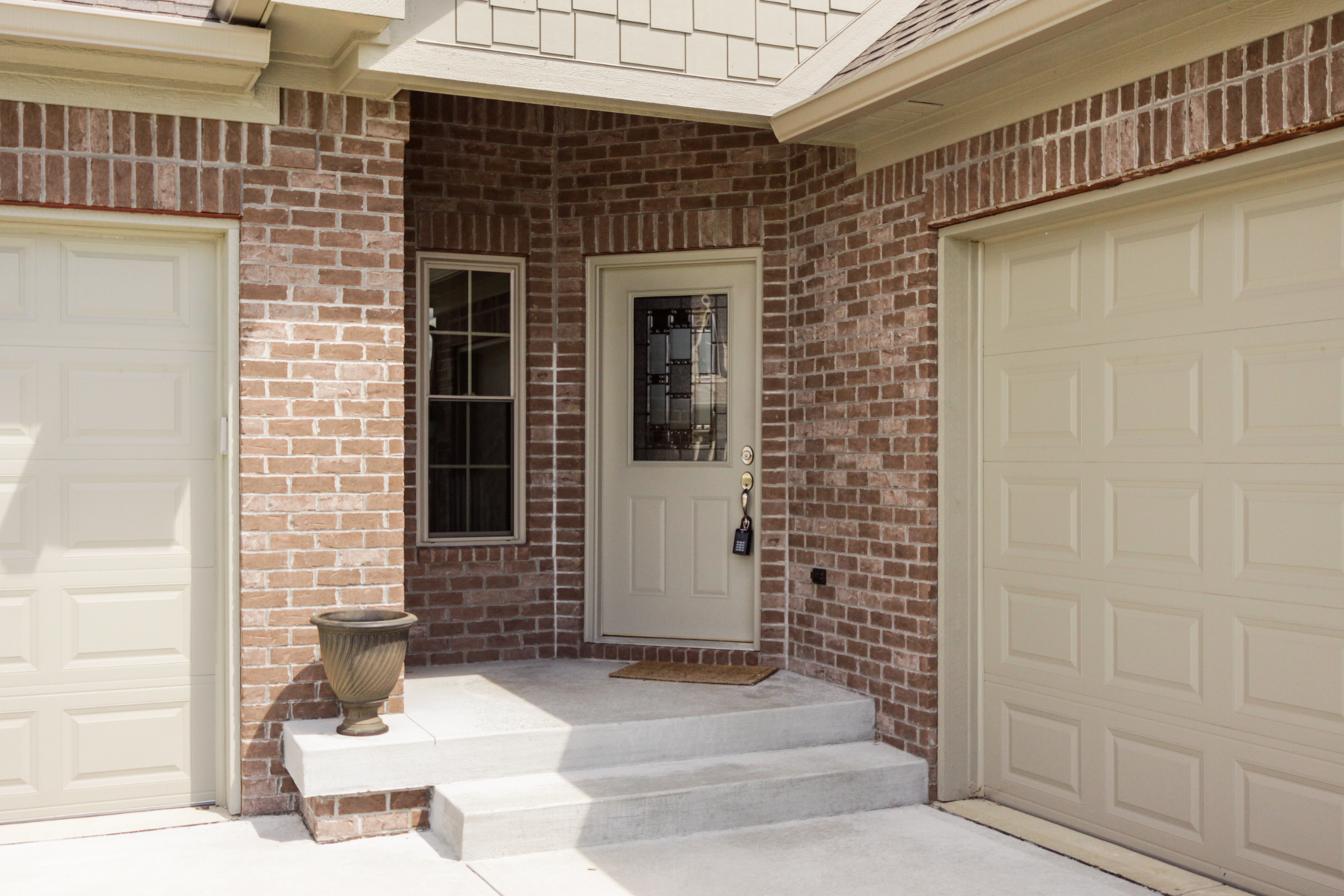 4355 Thompson Row, Greenwood, IN 46143