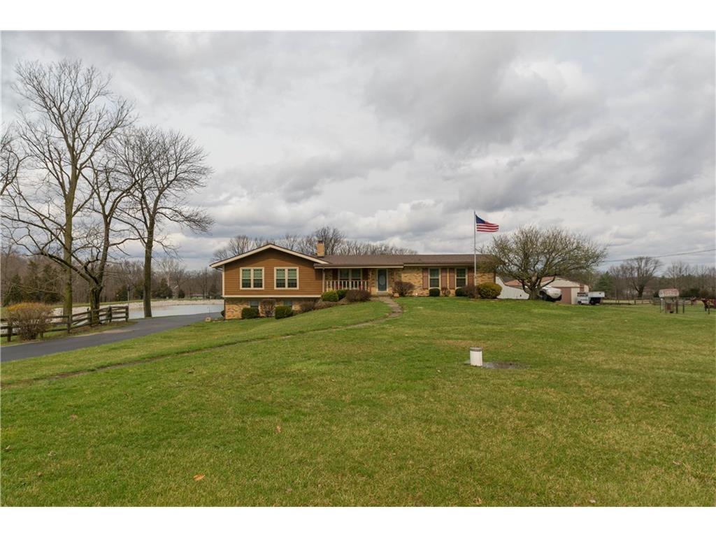 8890 New Harmony Road, Martinsville, IN 46151