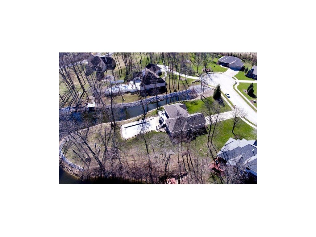 6700 East VISTA VIEW Court, Mooresville, IN 46158
