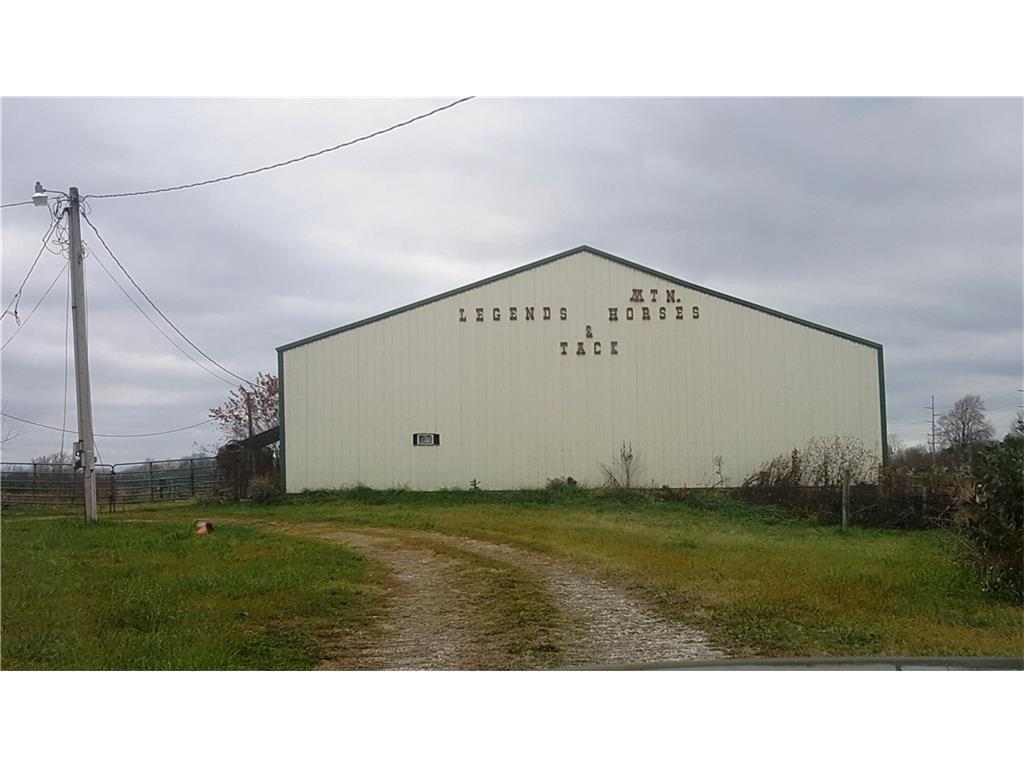 9084 South State Road 39, Mooresville, IN 46158