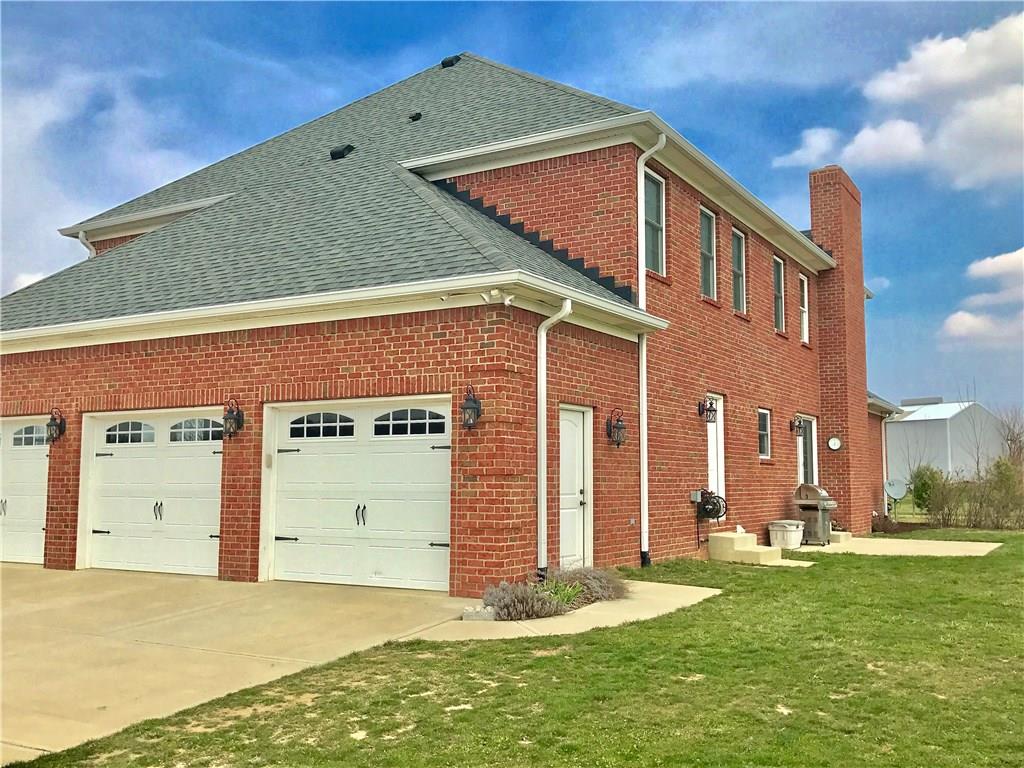 7135 West 200 S, New Palestine, IN 46163