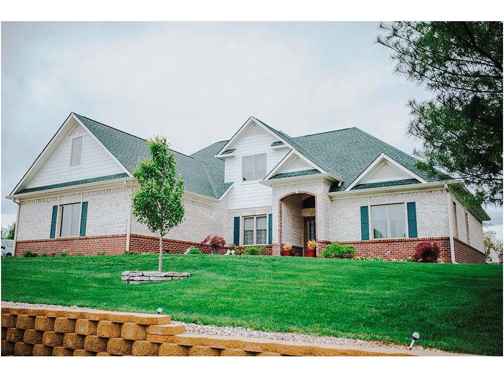 2 Johnston Court, Pittsboro, IN 46167