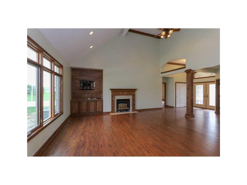 2 Johnston Court, Pittsboro, IN 46167