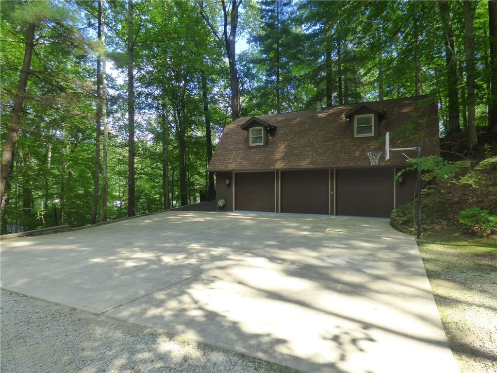 4520 West Jurist Court, Trafalgar, IN 46181