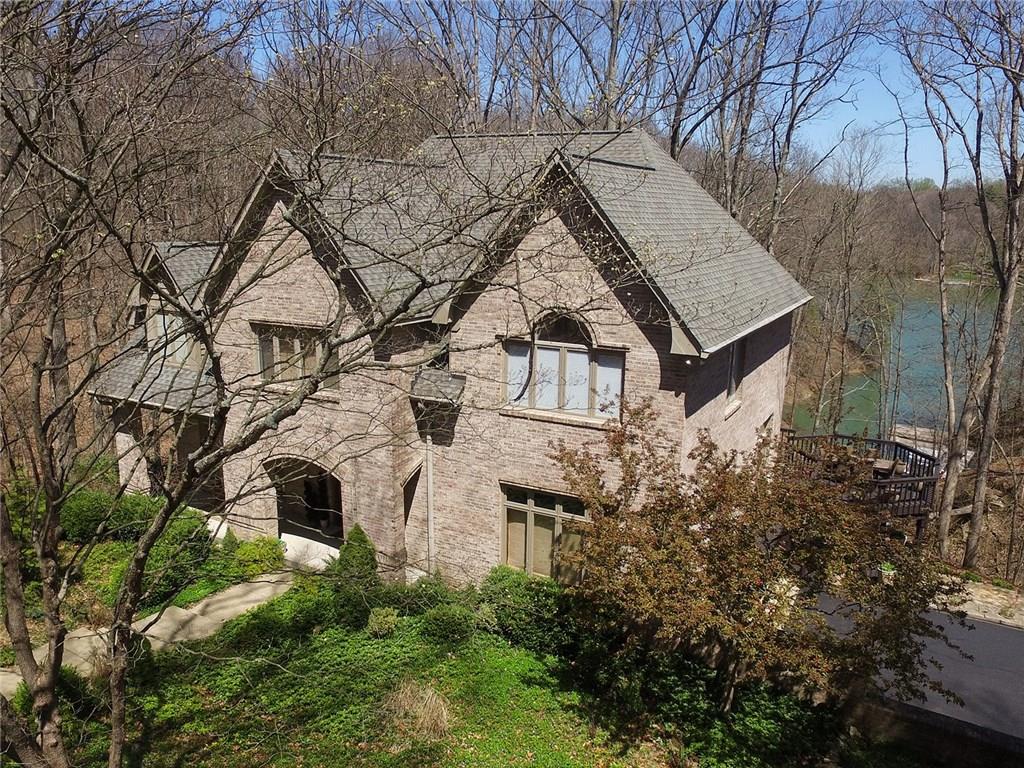 8191 South Bayview Court, Trafalgar, IN 46181