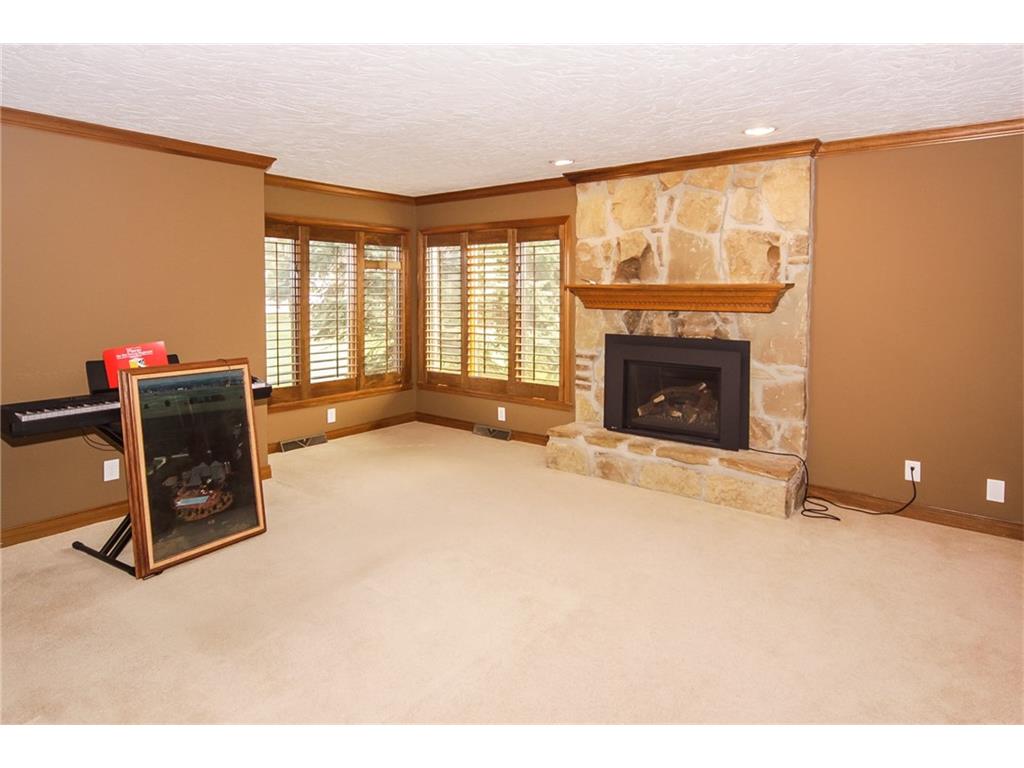 410 South Sawmill Road, Whiteland, IN 46184