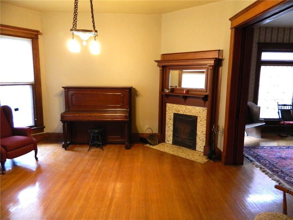 936 Woodruff Pl. East Dr., Indianapolis, IN 46201