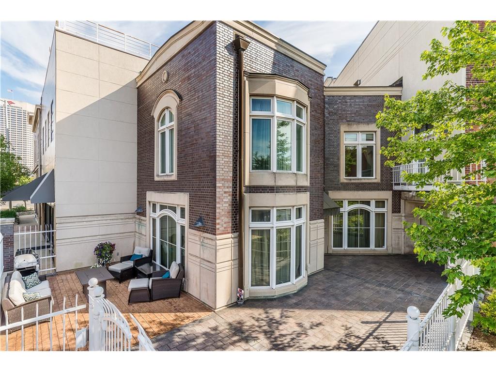 422 West MICHIGAN Street, Indianapolis, IN 46202