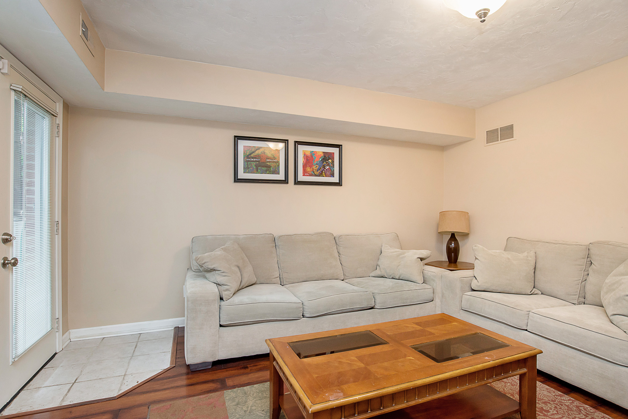 536 Lockerbie Circle N, Indianapolis, IN 46202