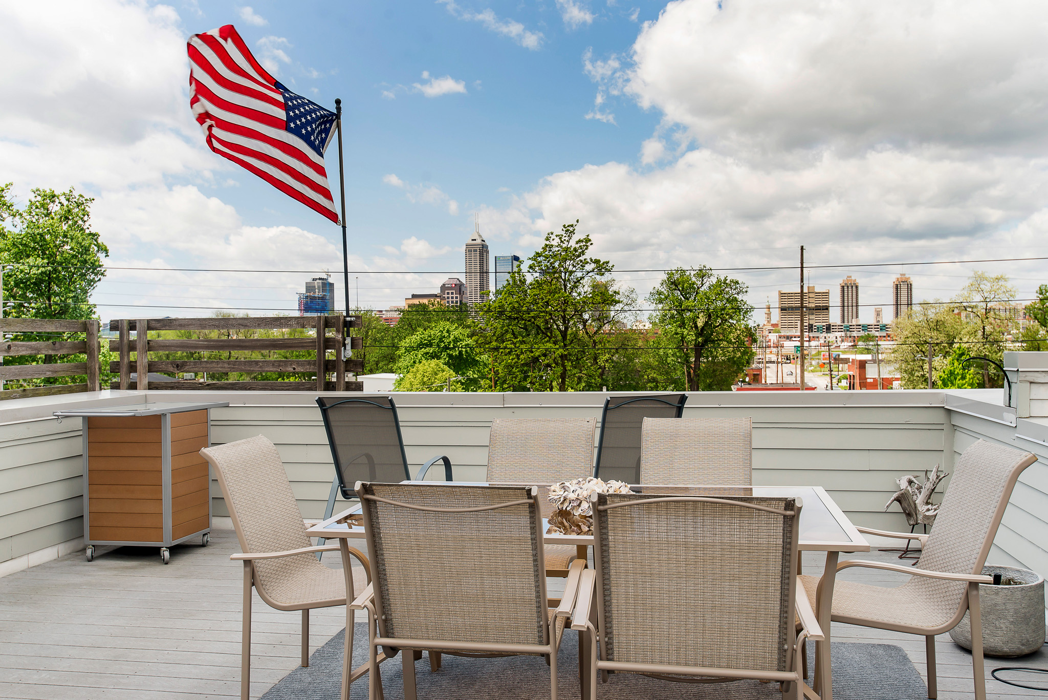 433 N Highland Ave, Indianapolis, IN 46202