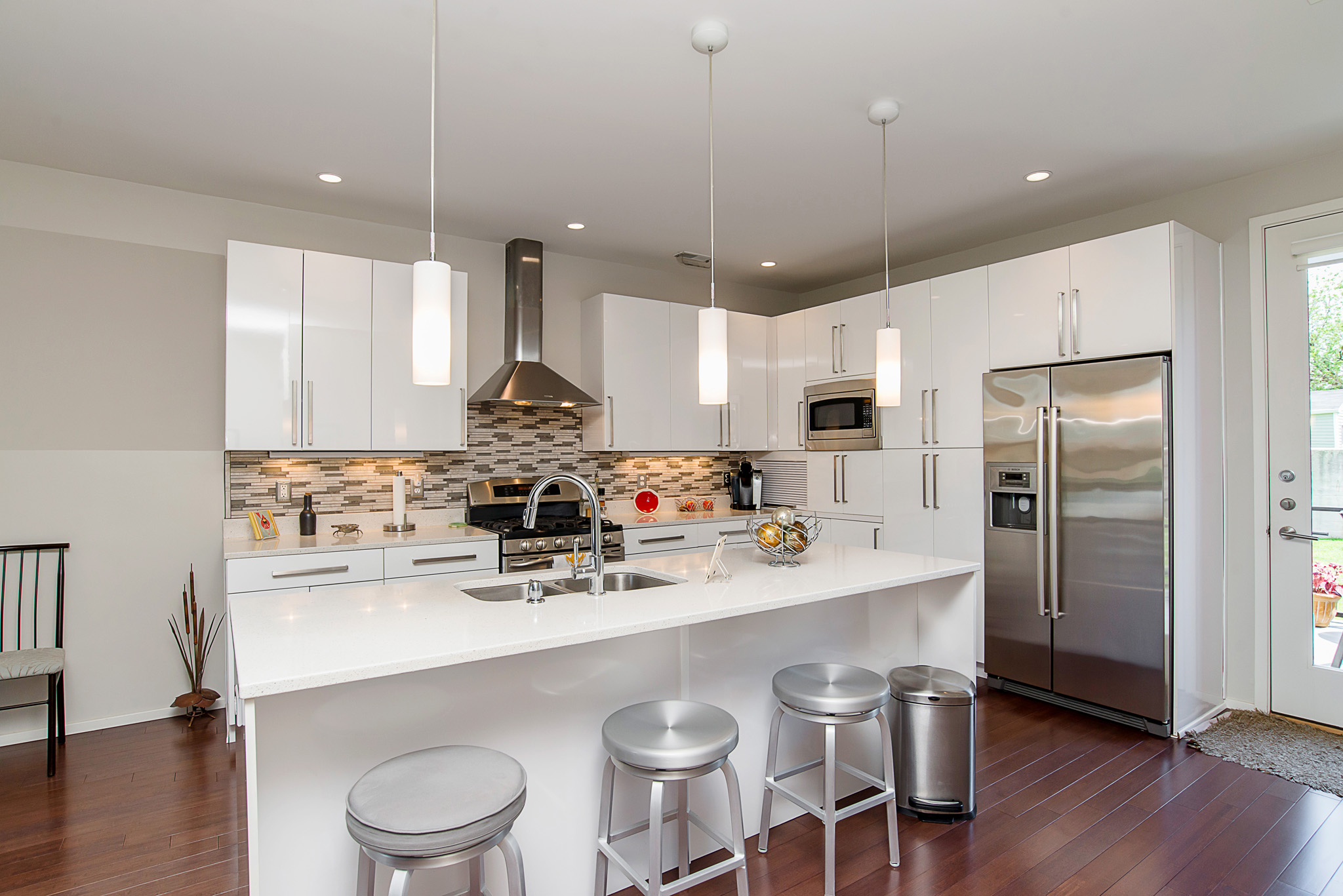 433 N Highland Ave, Indianapolis, IN 46202