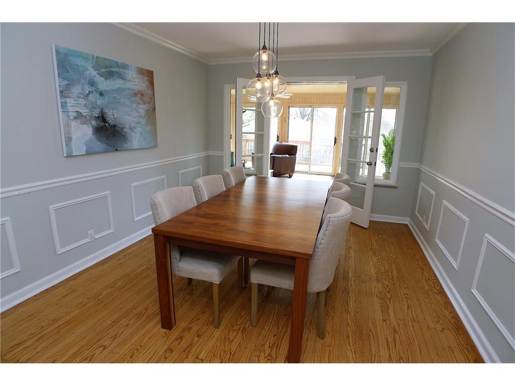 6869 North DELAWARE Street, Indianapolis, IN 46220