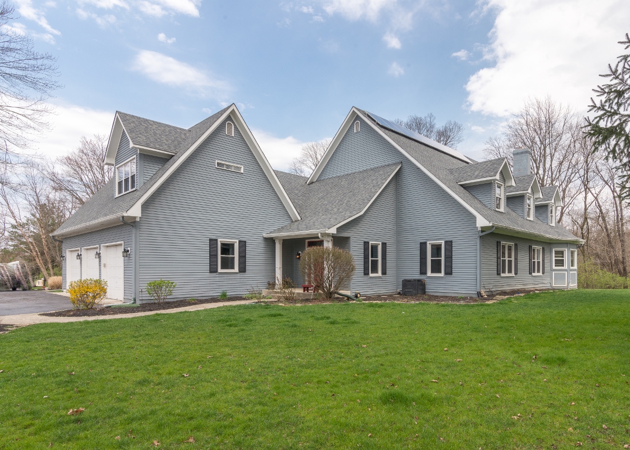 3225 Hedback Way, Indianapolis, IN 46220