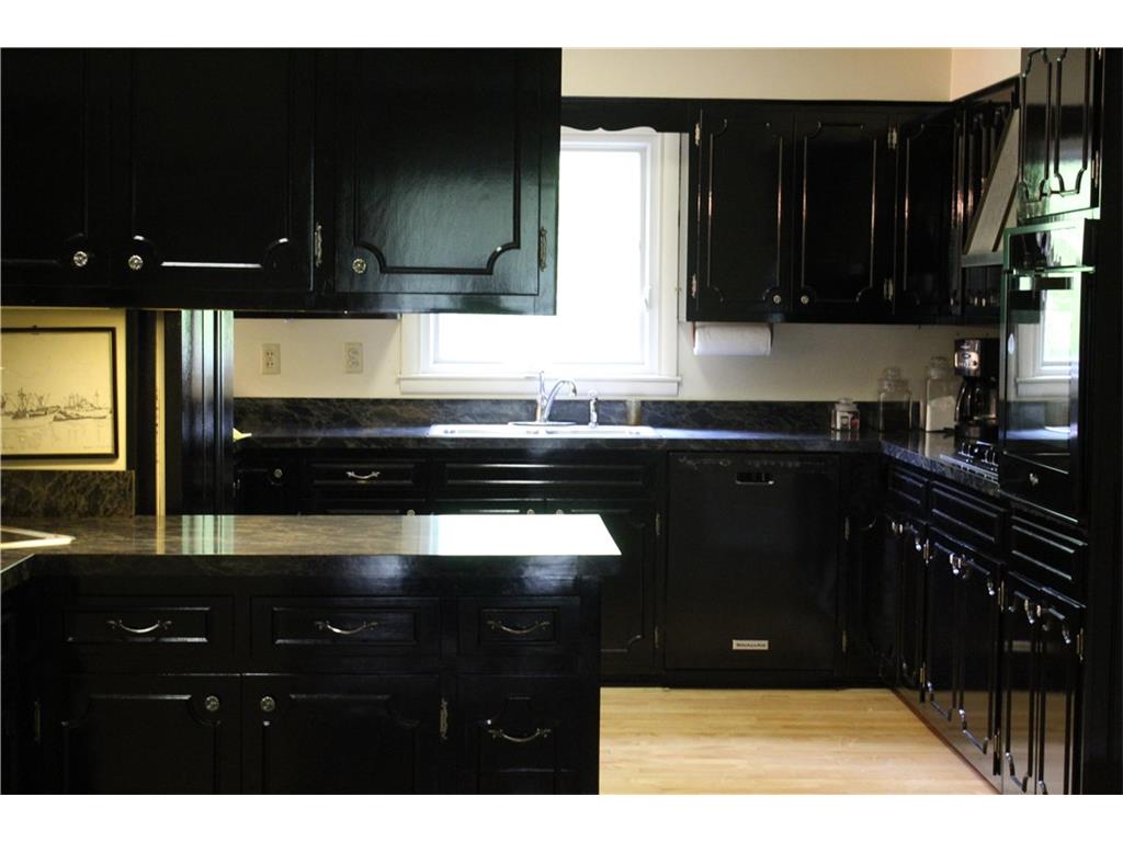 6120 Green Leaves Circle, Indianapolis, IN 46220