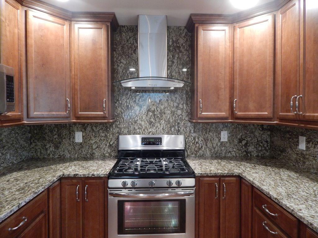 9022 West 52nd Street, Indianapolis, IN 46234