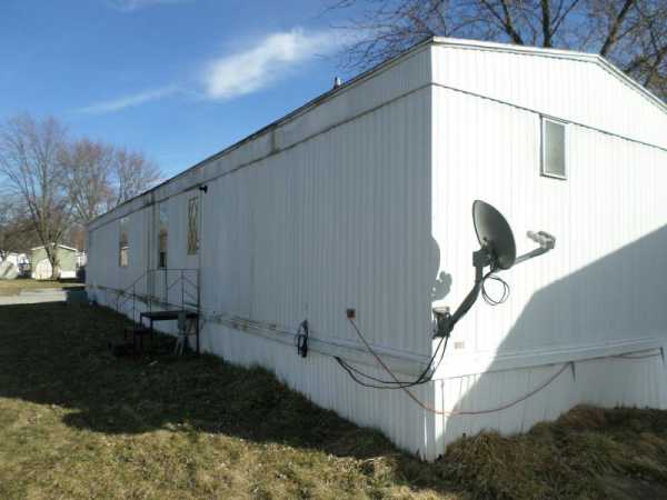 West Glen 1516 Everest DriveIndianapolis, IN 46234