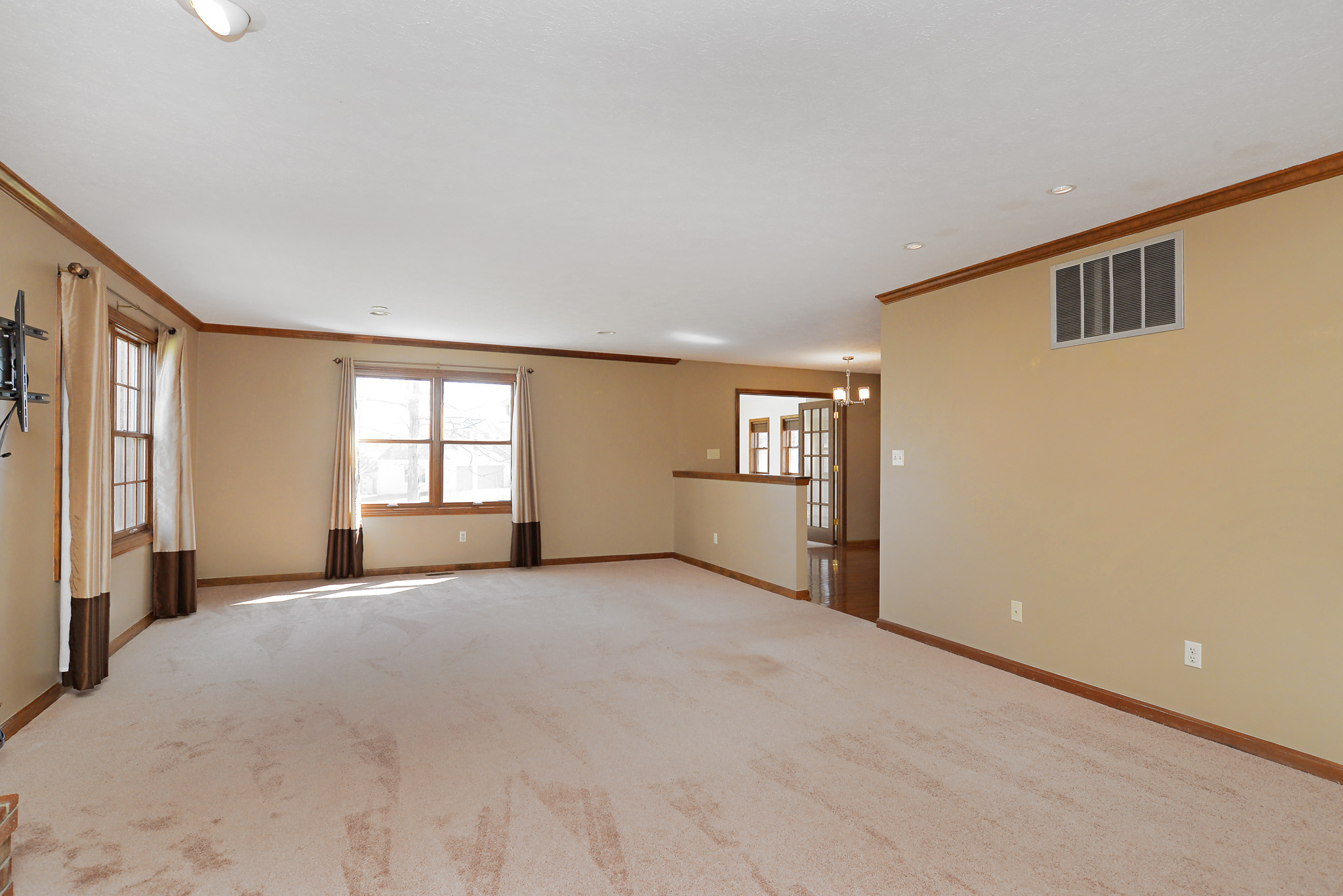 11102 Outrigger Court, Indianapolis, IN 46236