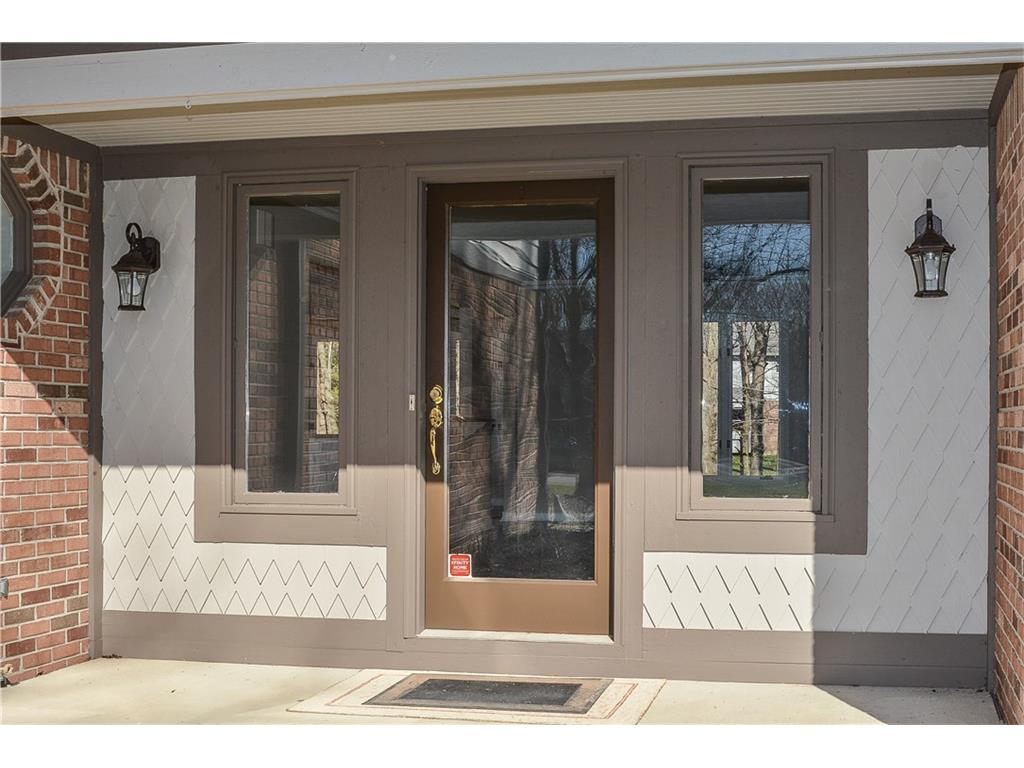 8931 Sterling Ridge Run, Indianapolis, IN 46236
