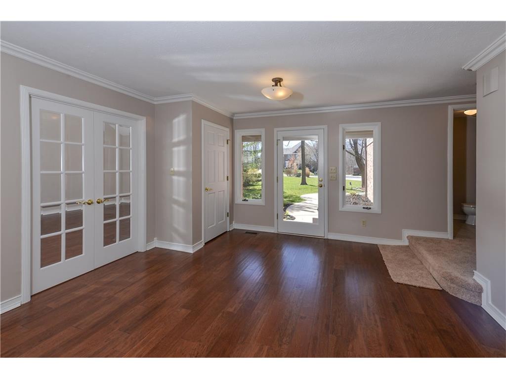 8931 Sterling Ridge Run, Indianapolis, IN 46236