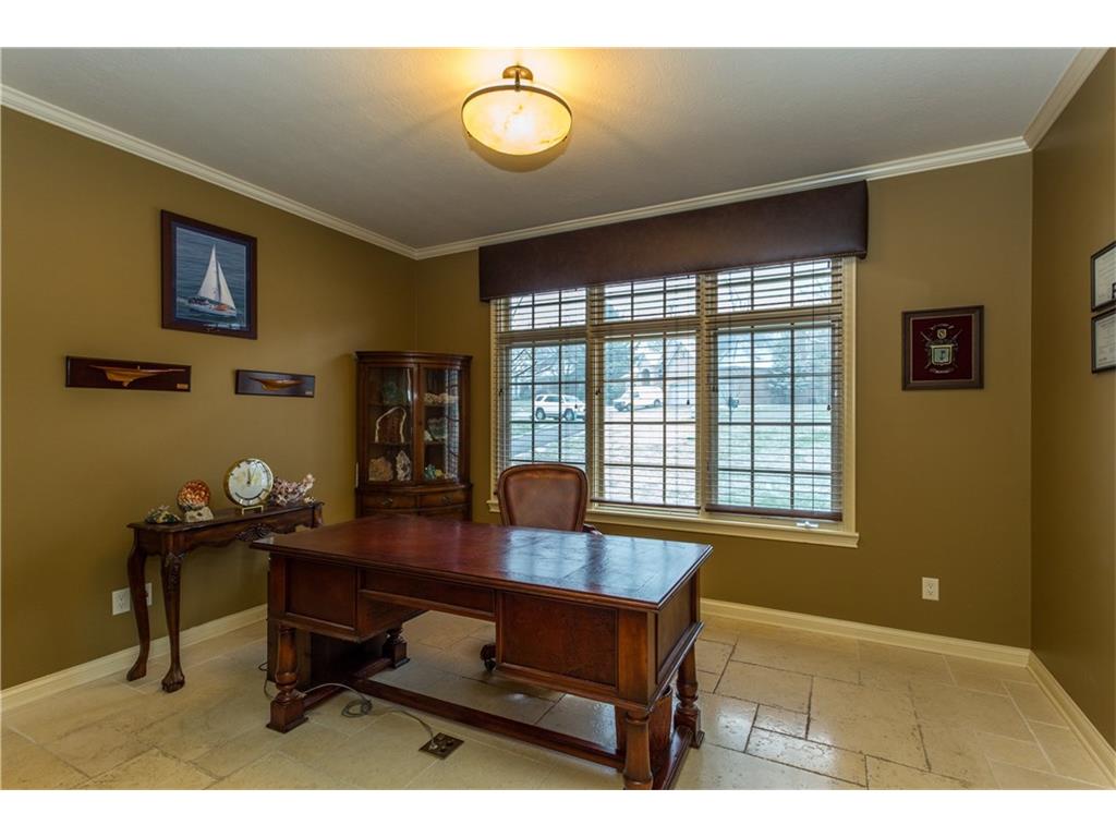 9011 Admirals Bay Drive, Indianapolis, IN 46236