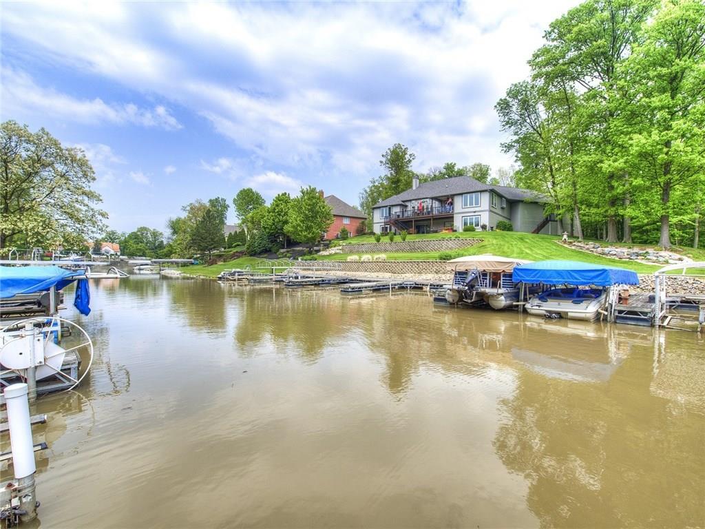8927 ADMIRALS BAY Drive, Indianapolis, IN 46236