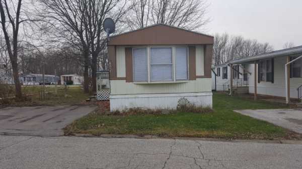 Maplewood 12463 Pineneedle Dr.Indianapolis, IN 46236
