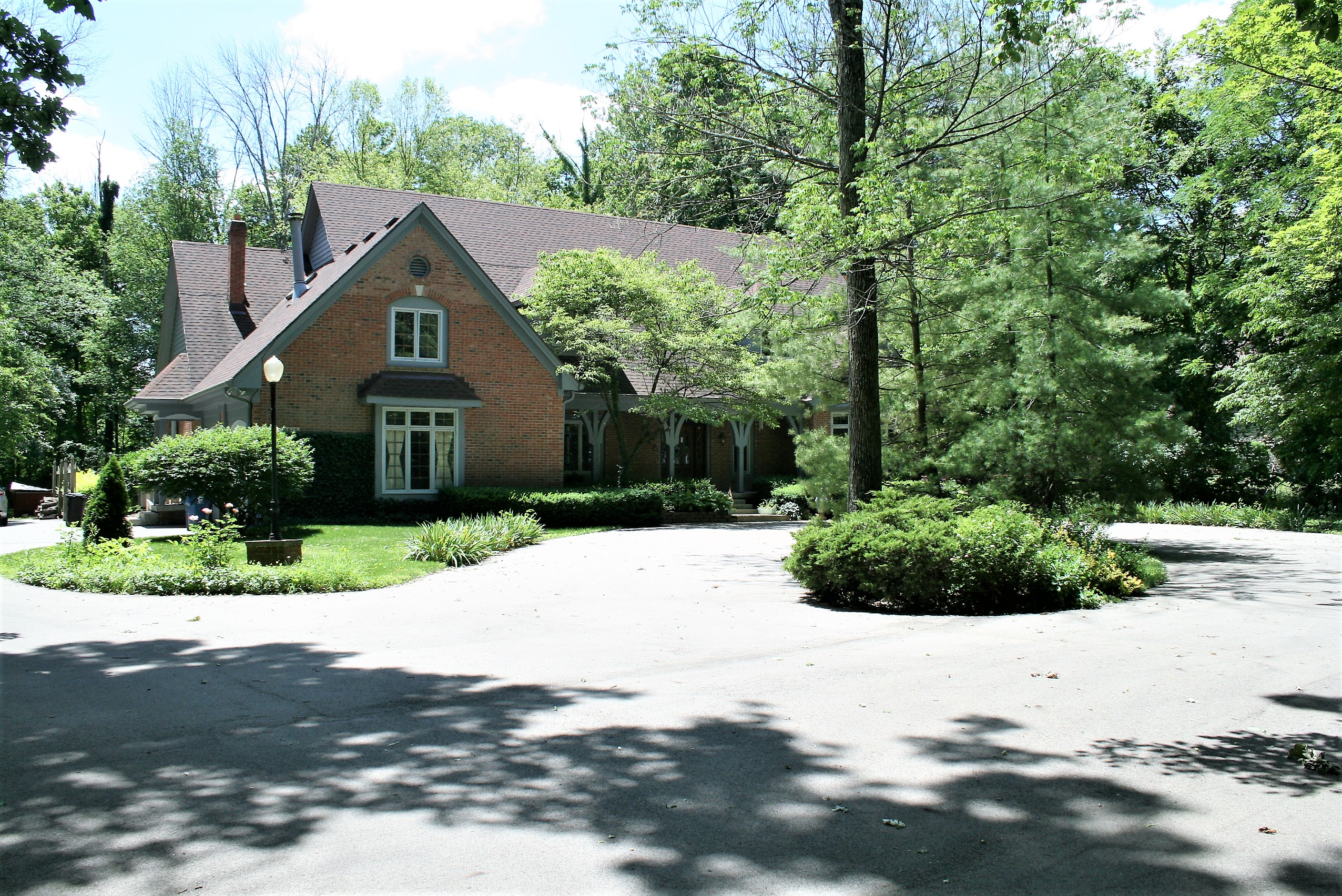 9615 E Edgewood Ave, Indianapolis, IN 46239