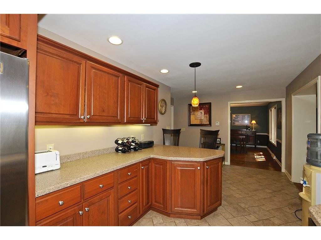 7603 Westfield Blvd, Indianapolis, IN 46240