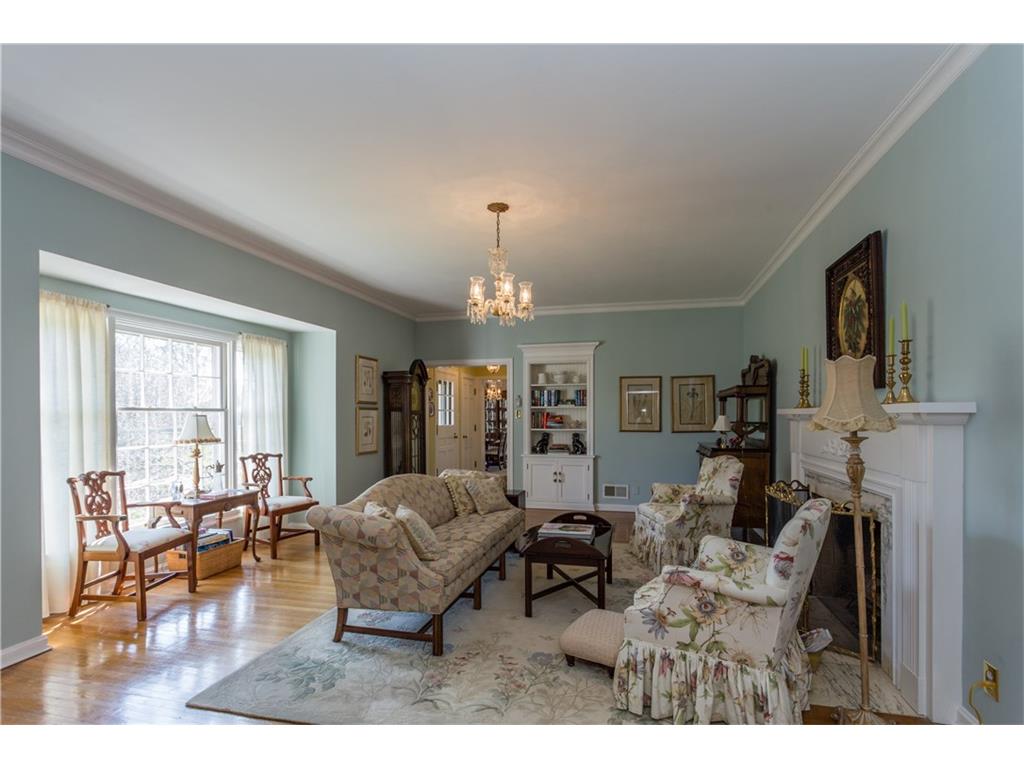 22 East 73rd Street, Indianapolis, IN 46240