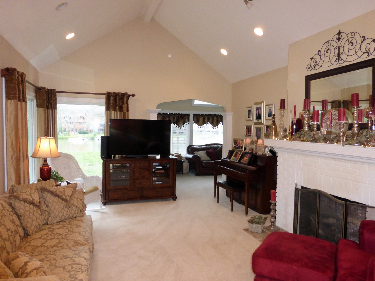 1702 E 75th Street, Indianapolis, IN 46240