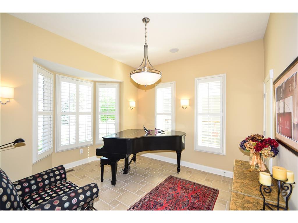 9131 Crystal River Drive, Indianapolis, IN 46240