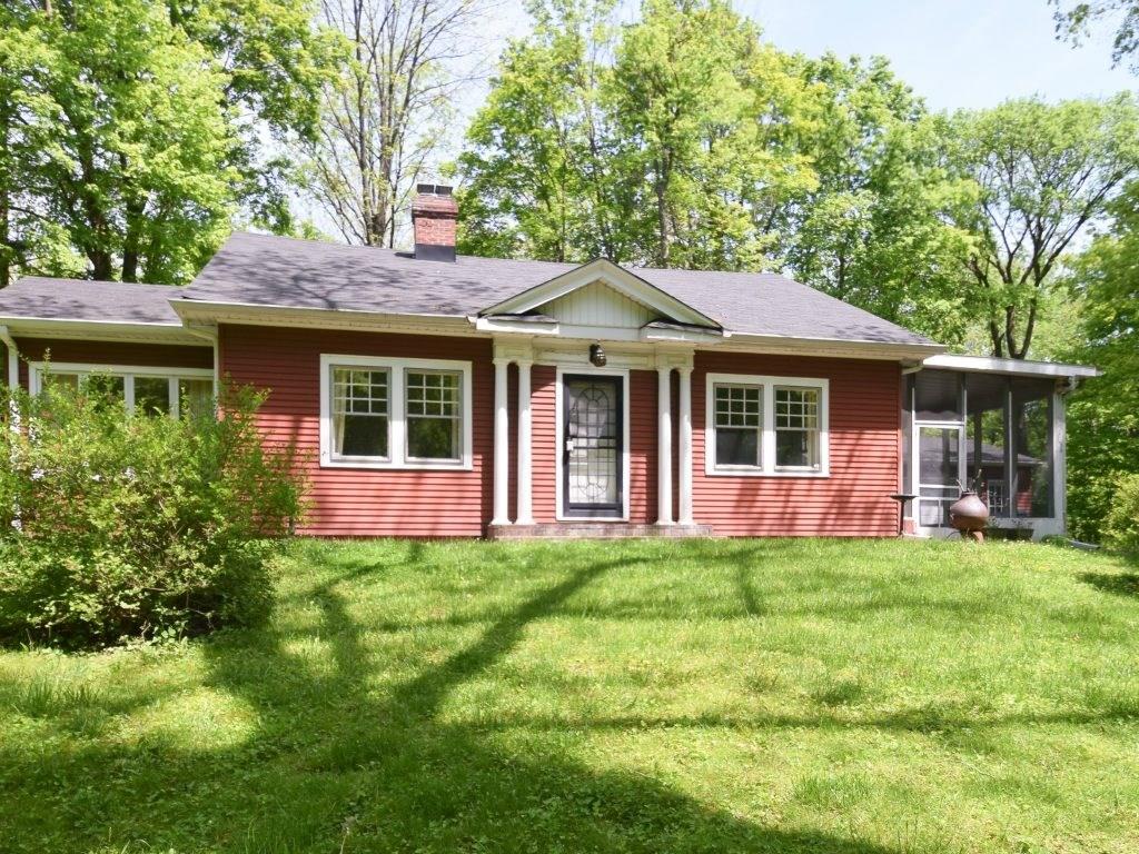7475 Allisonville Road, Indianapolis, IN 46250