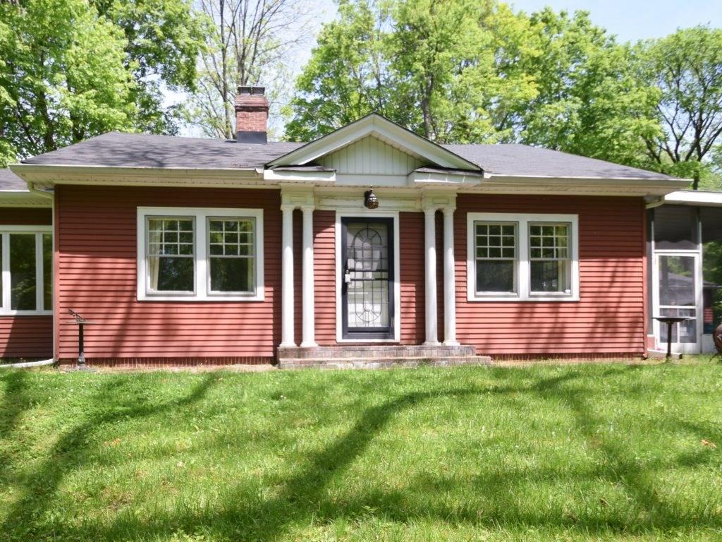 7475 Allisonville Road, Indianapolis, IN 46250