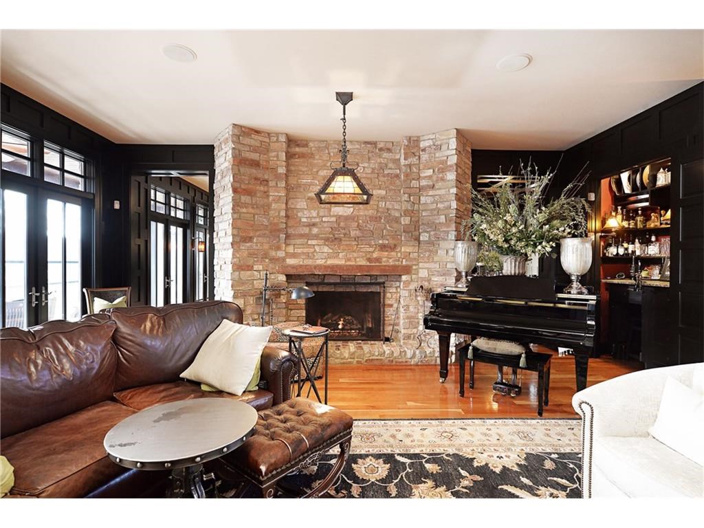 8819 Spinnaker Court, Indidnapolis, IN 46256