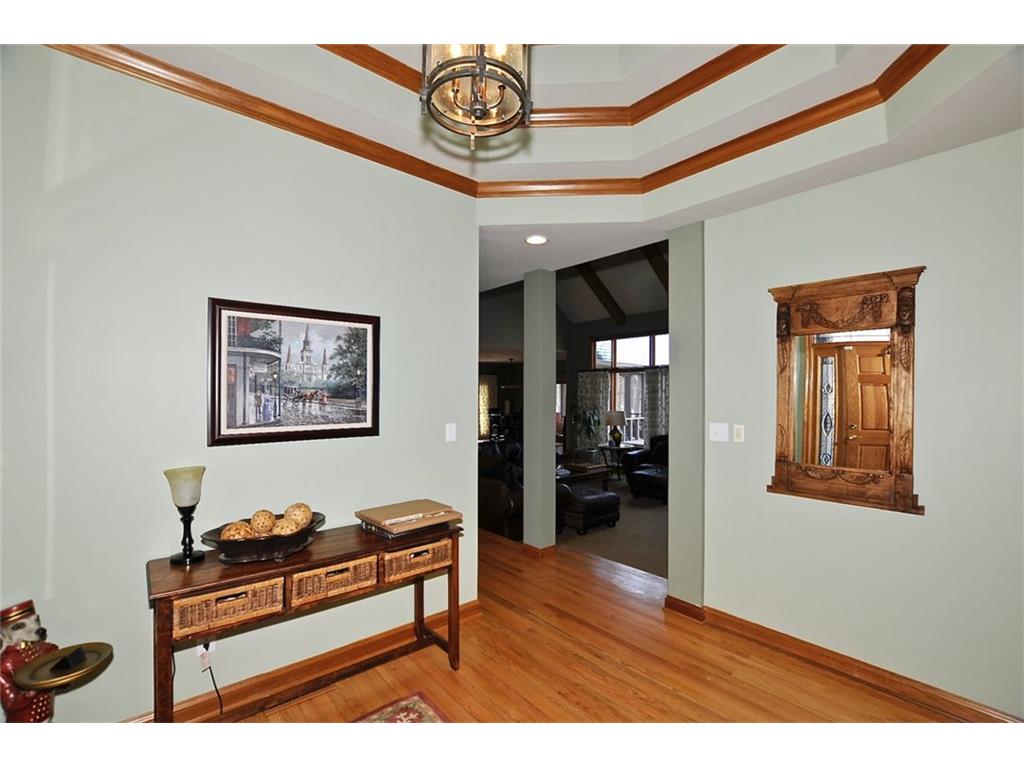 8725 Lantern Forest Court, Indianapolis, IN 46256